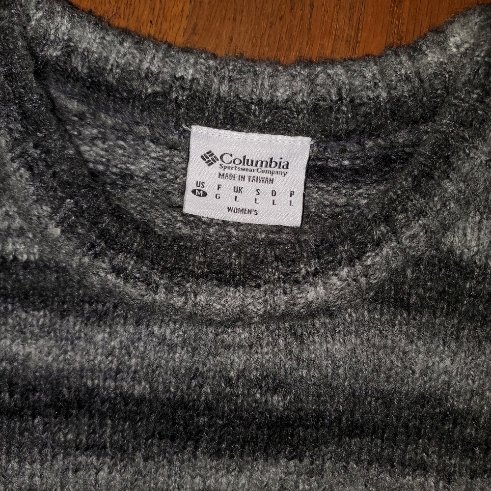 Columbia Striped Crew Neck Sweater - Picture 4 of 9